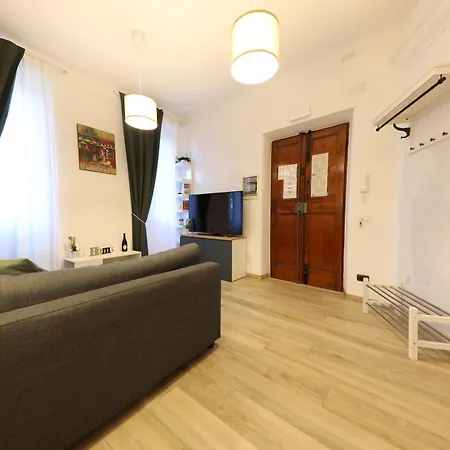 Giulia's Vatican Saint Peter דירה